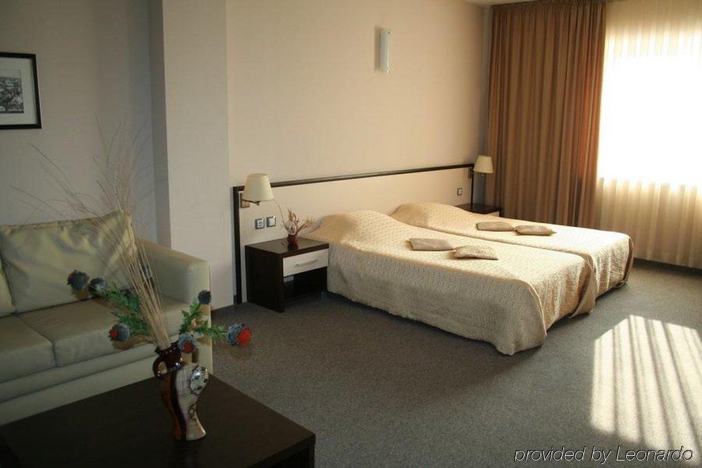 Kendros Hotel Plovdiv Esterno foto