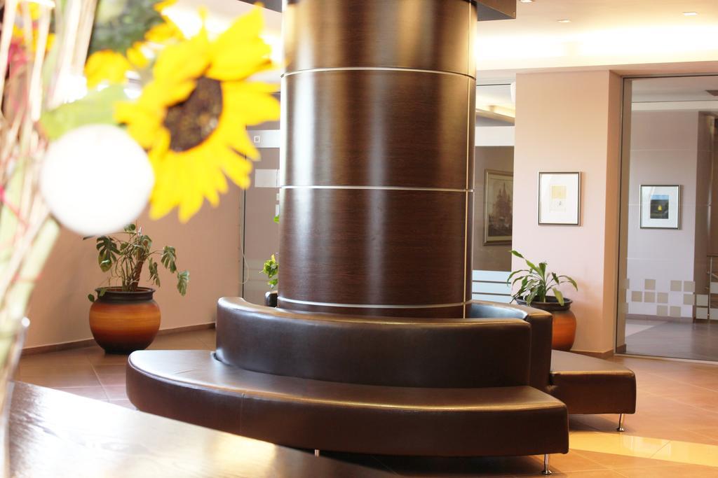 Kendros Hotel Plovdiv Esterno foto